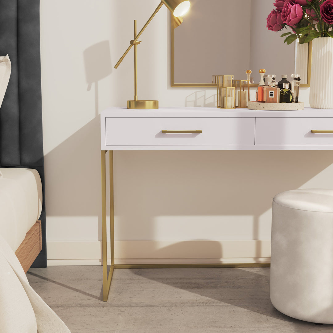 Lilo Collection - All New Orders Delivered Late January 2026