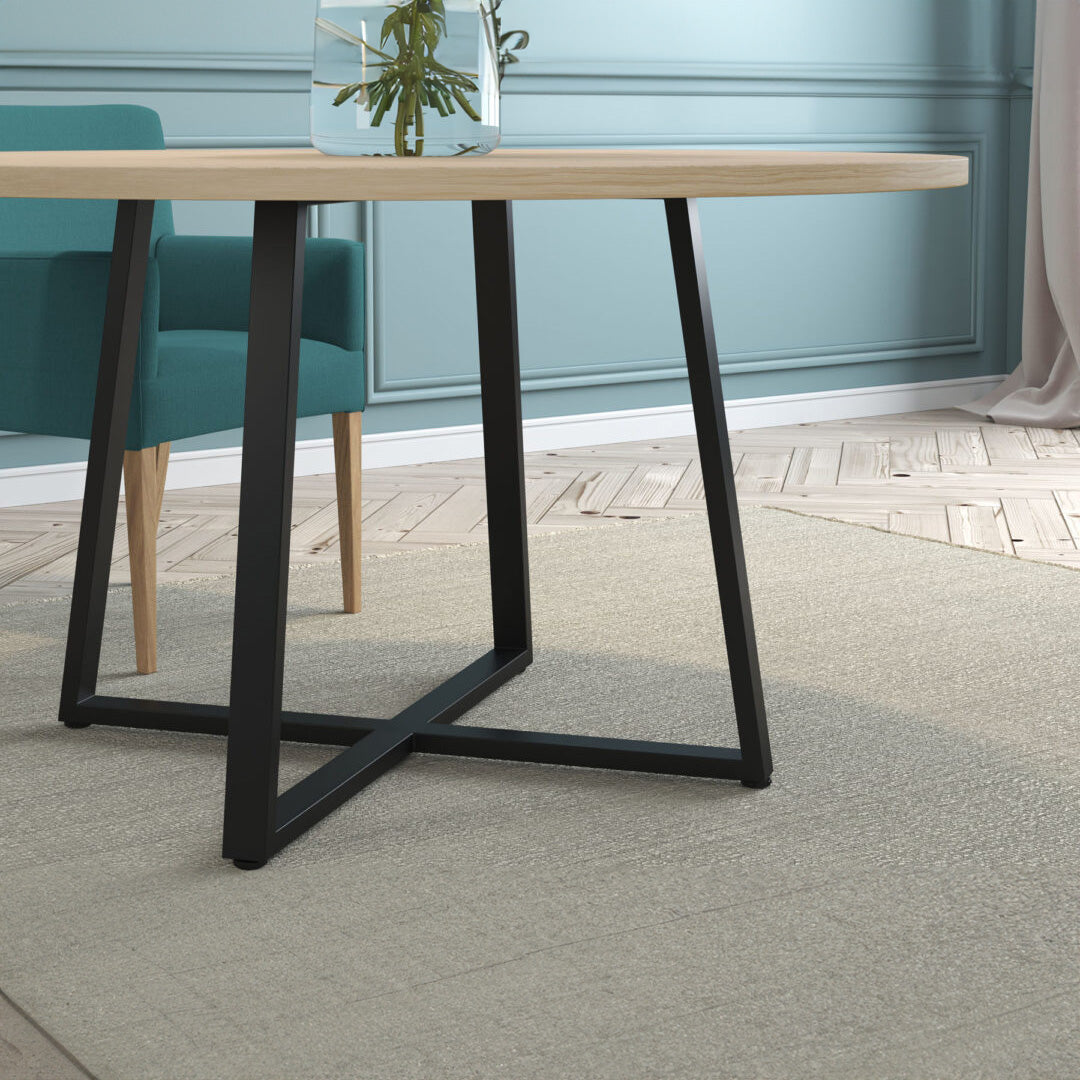 4-6 Seater Oak Round Dining Table Ansa Oak Clear Finish